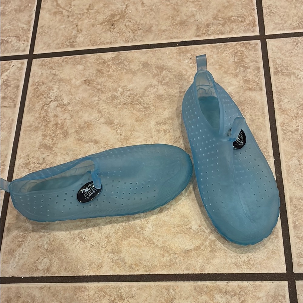 Aqua Kids Water Shoes - Blue